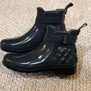 Women’s Short Quilted Hunter Boots